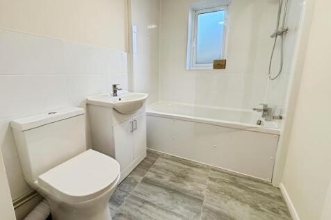 f9817196bathroom