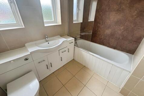 fd0fc935bathroom
