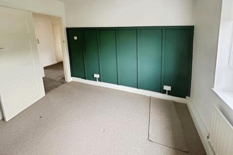 04457bc6bedroom201