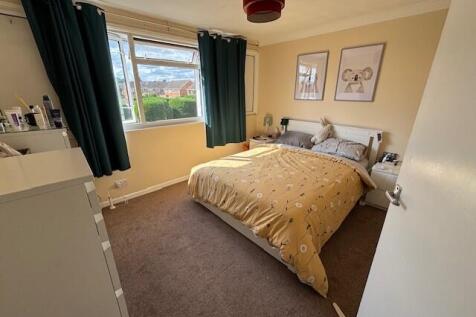 bedroom1