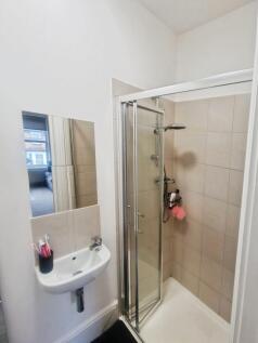 d6e7cc75shower20room