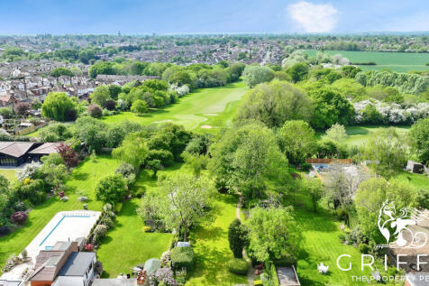 ffcc589fdji202505011505180077d