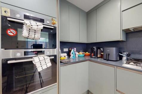 Kitchen f