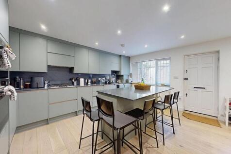 Kitchen b
