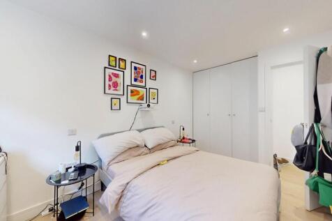 Bedroom 1c