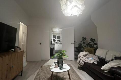 WhatsApp Image 20...