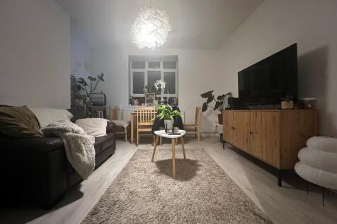 WhatsApp Image 20...