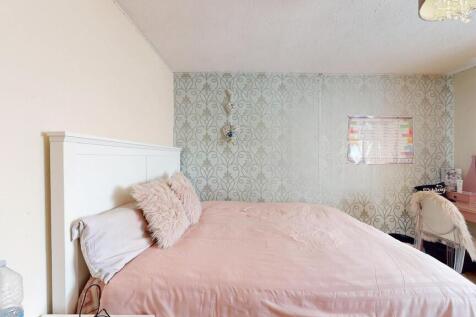 Bedroom 2a