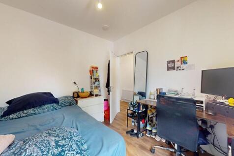 Bedroom 4 (2)