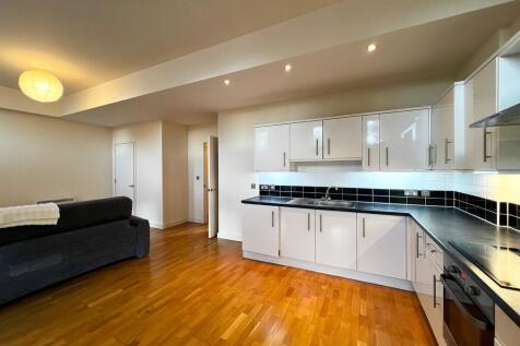 Kitchen (2)