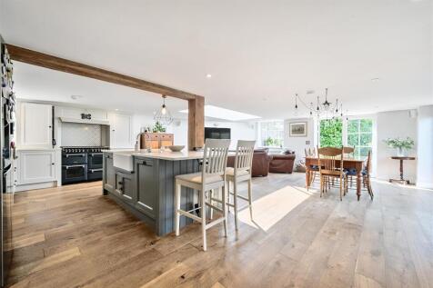 Kitchen/Dining/Living