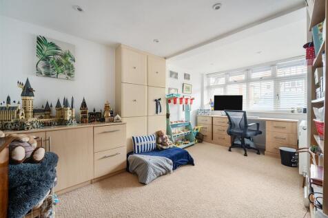 Downstairs Study/ Snug Room