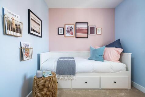 Fifth bedroom could be used as an additional study space