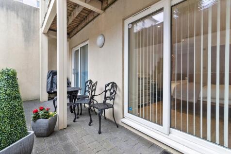 Property Image 24
