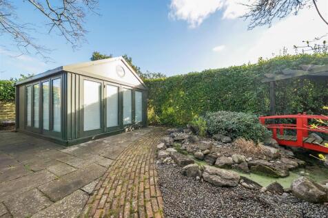 OUTBUILDING