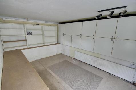 STORE