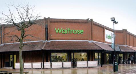 Locks Heath shopping centre.jpg