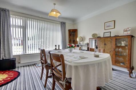 BEDROOM THREE/DINER