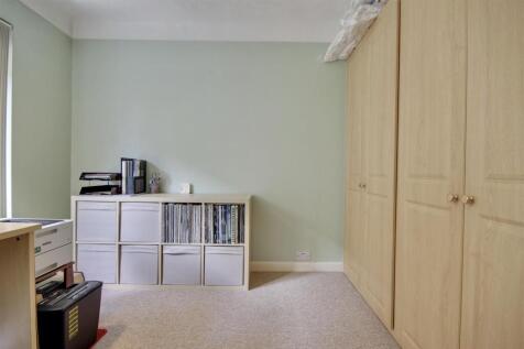 BEDROOM FIVE