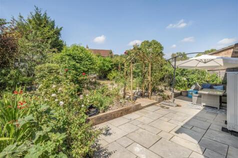 REAR PATIO
