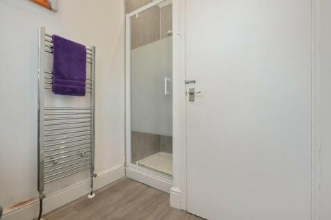 1 larkdale shower...