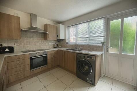 58271_33417260_IM...