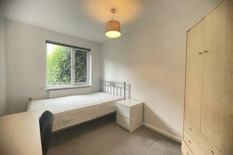 58271_33417260_IM...