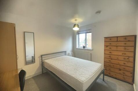 58271_33417260_IM...