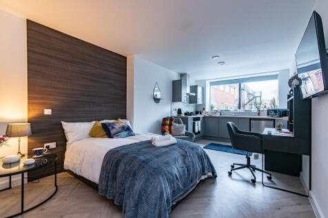 Large Studio - fu...