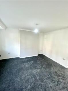 Living Room 2.jpg