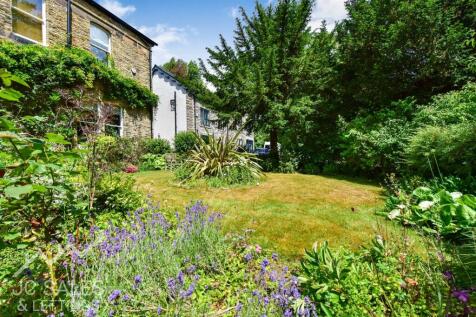 Front Garden.jpg