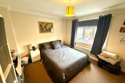 PHOTO-2025-10-30-21-25-05 11.jpg