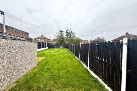 PHOTO-2025-10-30-21-25-05 7.jpg