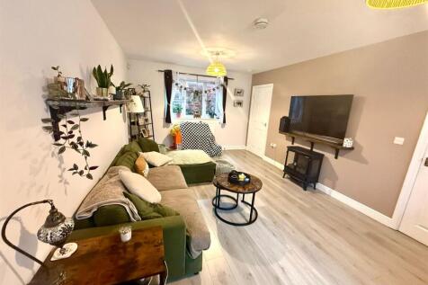 PHOTO-2025-11-06-12-38-43 7.jpg