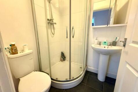 PHOTO-2025-11-06-12-38-42 5.jpg