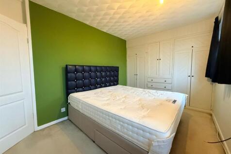 PHOTO-2025-12-12-09-58-59 11.jpg