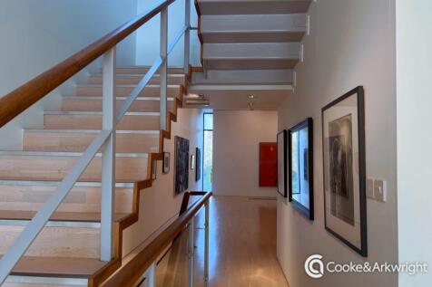 ground stairs.JPG