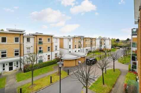 Highbury Drive