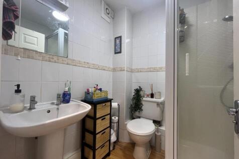 shower room.JPG