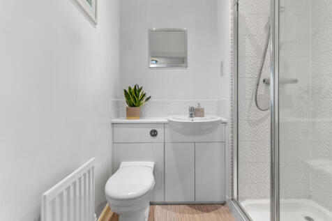 En Suite Shower Room