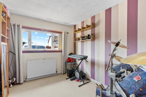 Downstairs Bedroom 5