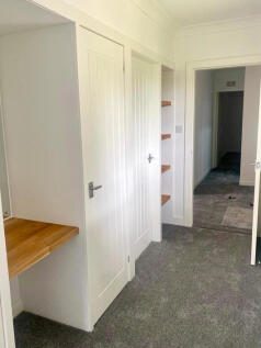 Principal Dressing Area