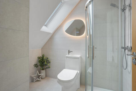 Bedroom 3 En-Suite
