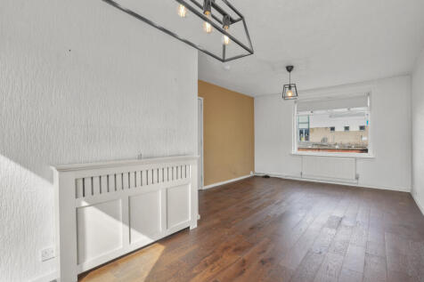Lounge Dining Room