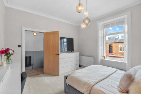 9 Bedroom 1