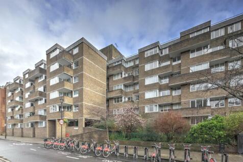 Brunswick Court SW1P - Ext land.jpg