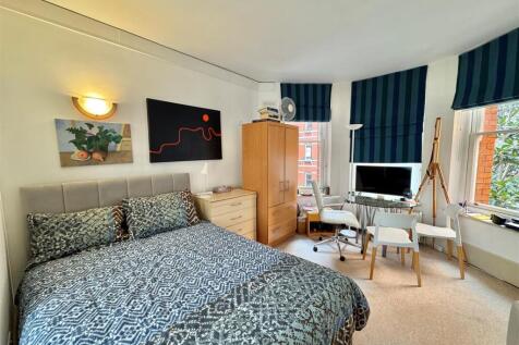bed area.jpg