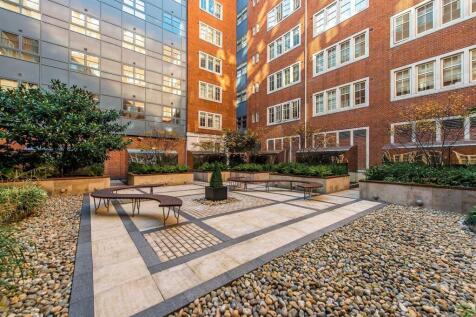 courtyard.jpg