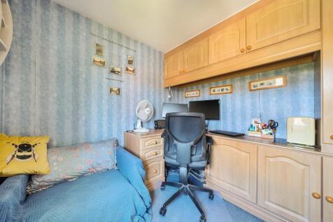 Study/bedroom