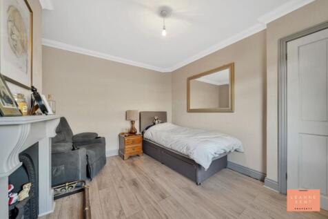 Bedroom Three/Reception